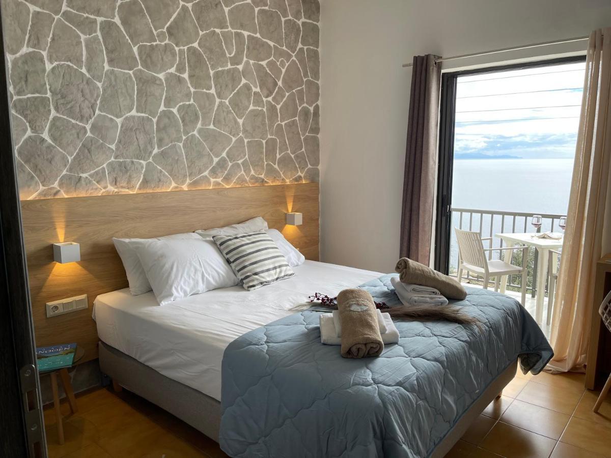 Vladimiros Apartments برباتي المظهر الخارجي الصورة
