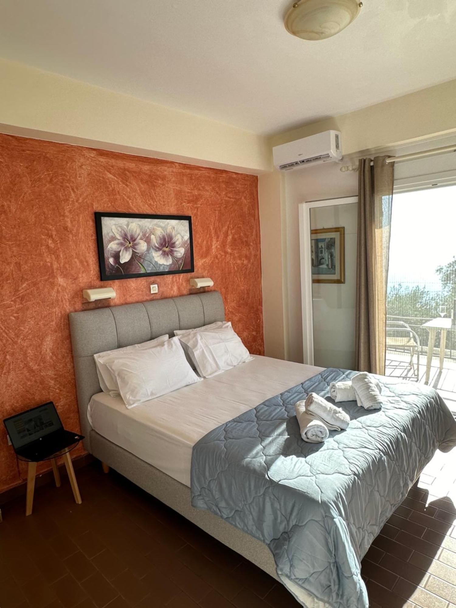 Vladimiros Apartments برباتي المظهر الخارجي الصورة